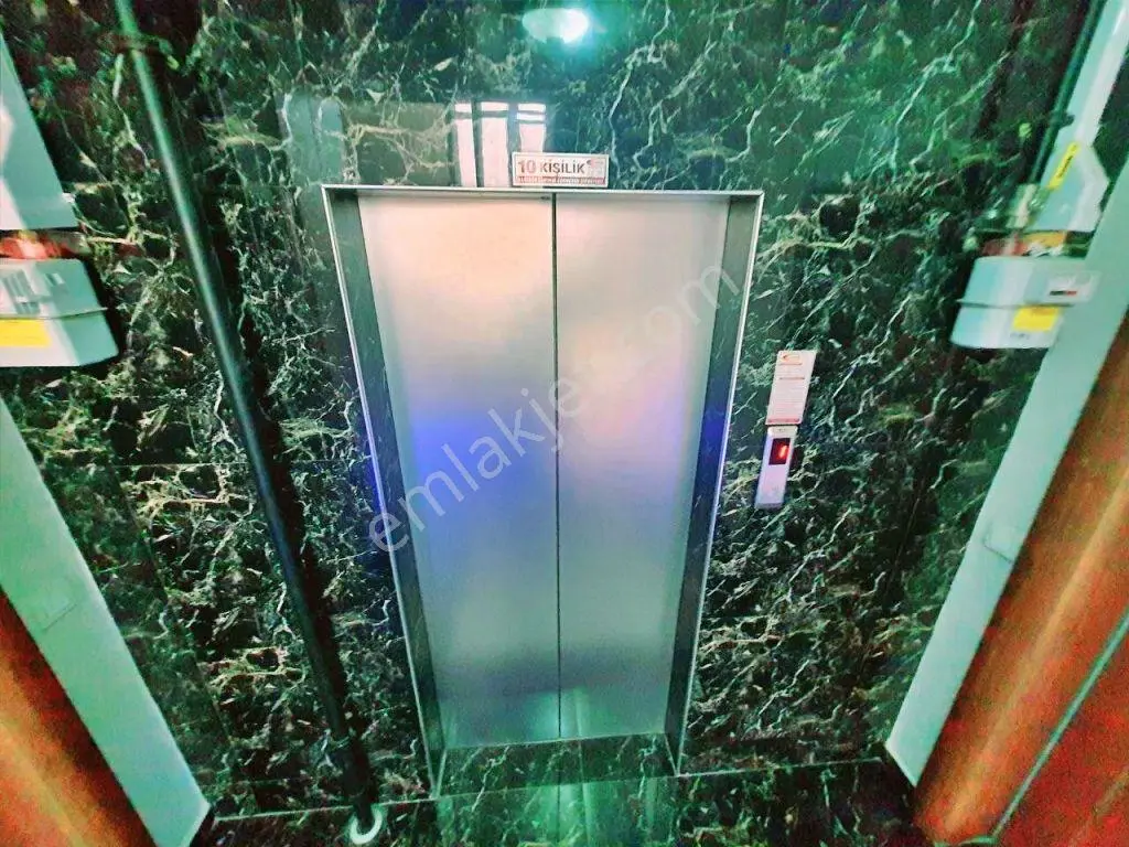 Uytundan Edremit Cennetayağında Site İçi Ara Kat Lüks 4+1 Daire — fotoğraf 14