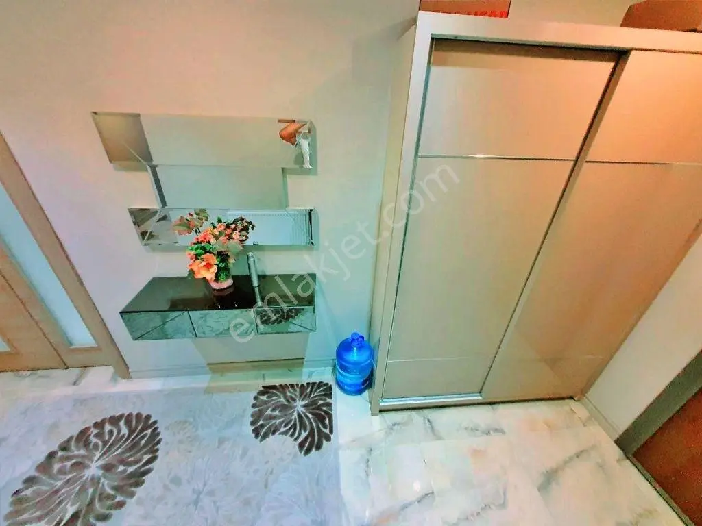 Uytundan Edremit Cennetayağında Site İçi Ara Kat Lüks 4+1 Daire — fotoğraf 15