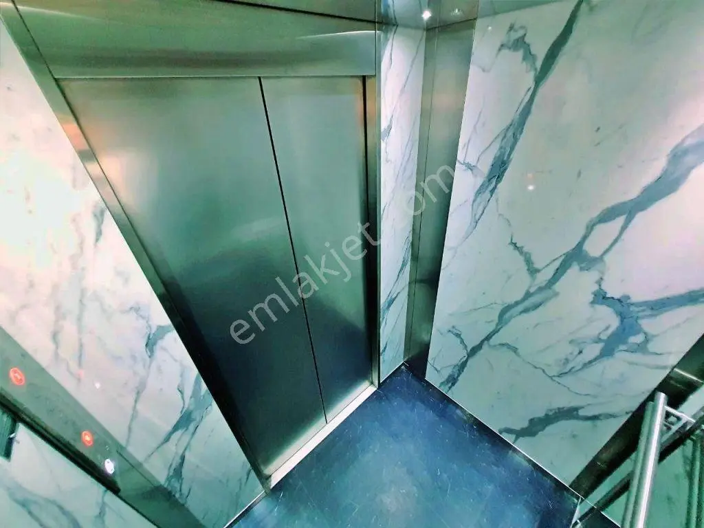 Uytundan Edremit Cennetayağında Site İçi Ara Kat Lüks 4+1 Daire — fotoğraf 28