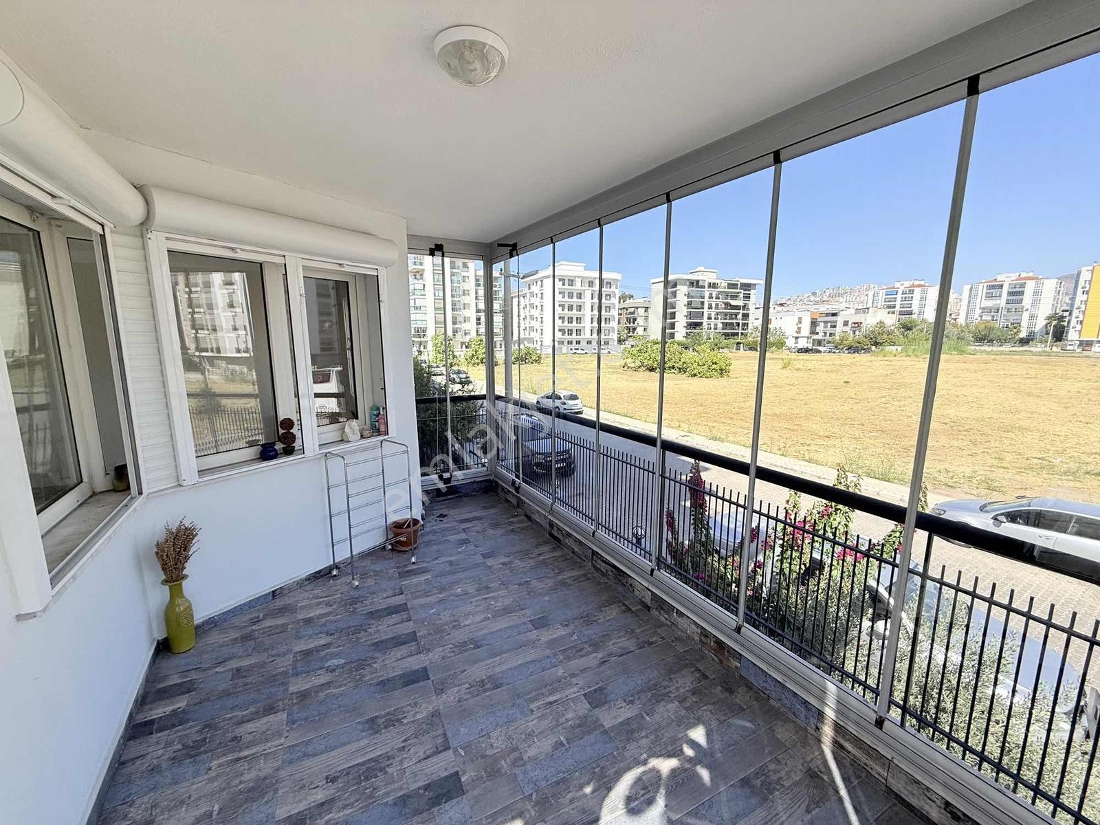 Ataşehir'de Bazekol Karşısında Tadilatlı Satılık 3+1 Daire — fotoğraf 6