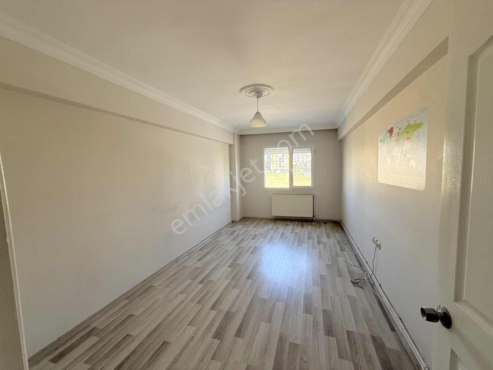 Ataşehir'de Bazekol Karşısında Tadilatlı Satılık 3+1 Daire — fotoğraf 22