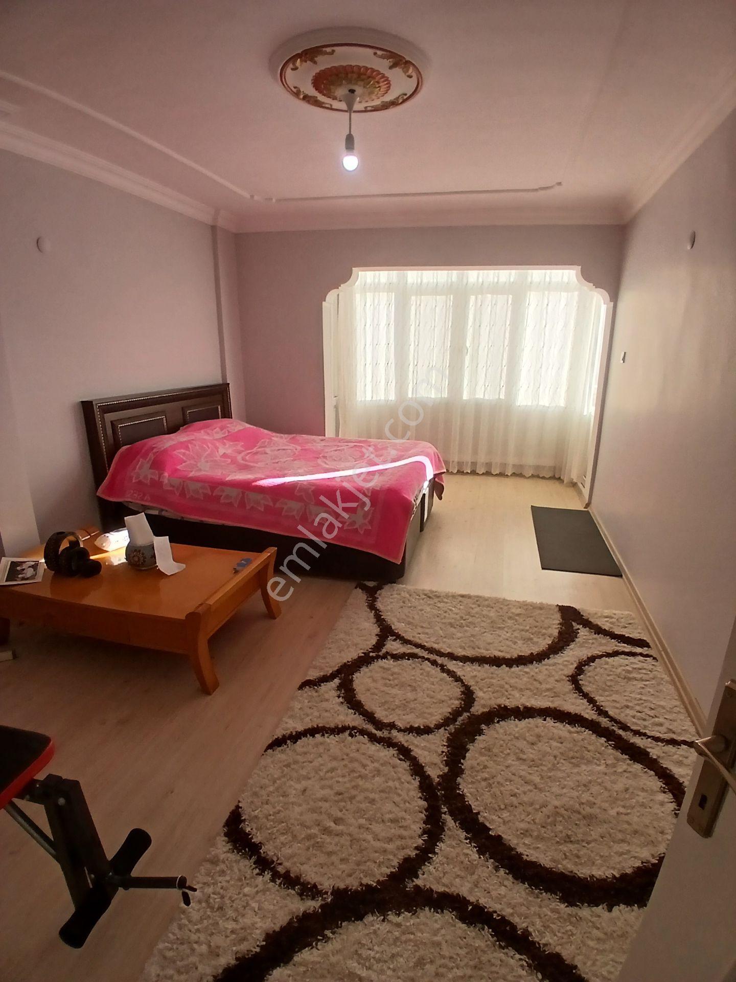 Karabağlar'da Aydınlık Ve Bakımlı 2+1 Satılık Daire — fotoğraf 9
