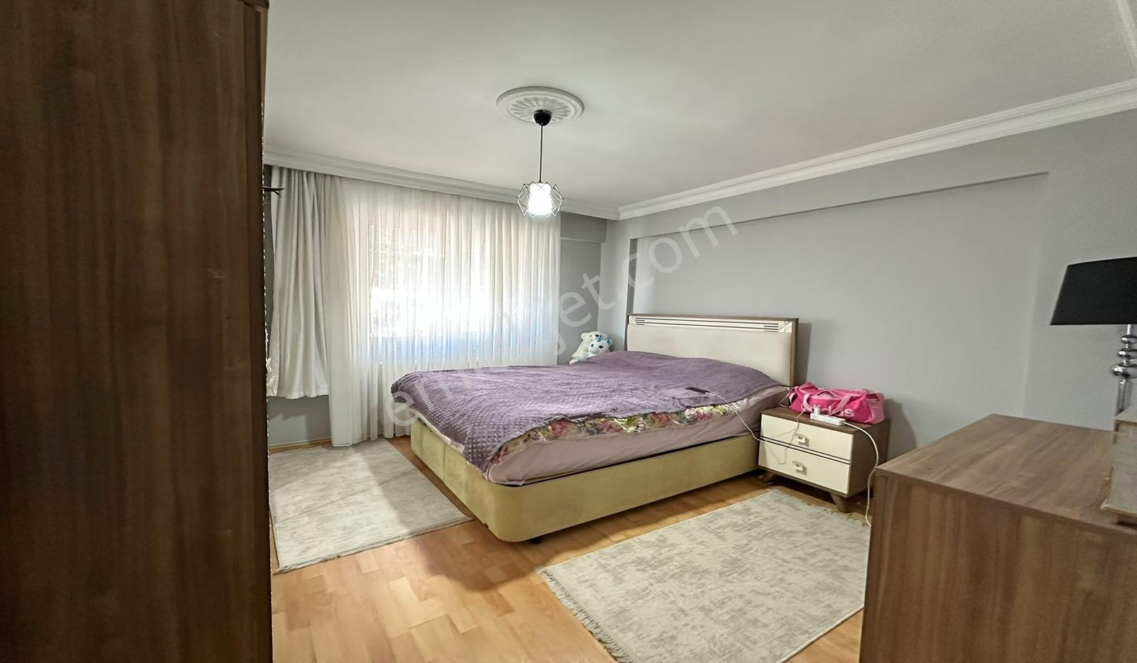 Bademlik'de 1. Katta Asansörlü Altında Daire Var Krediye Uygun — fotoğraf 21