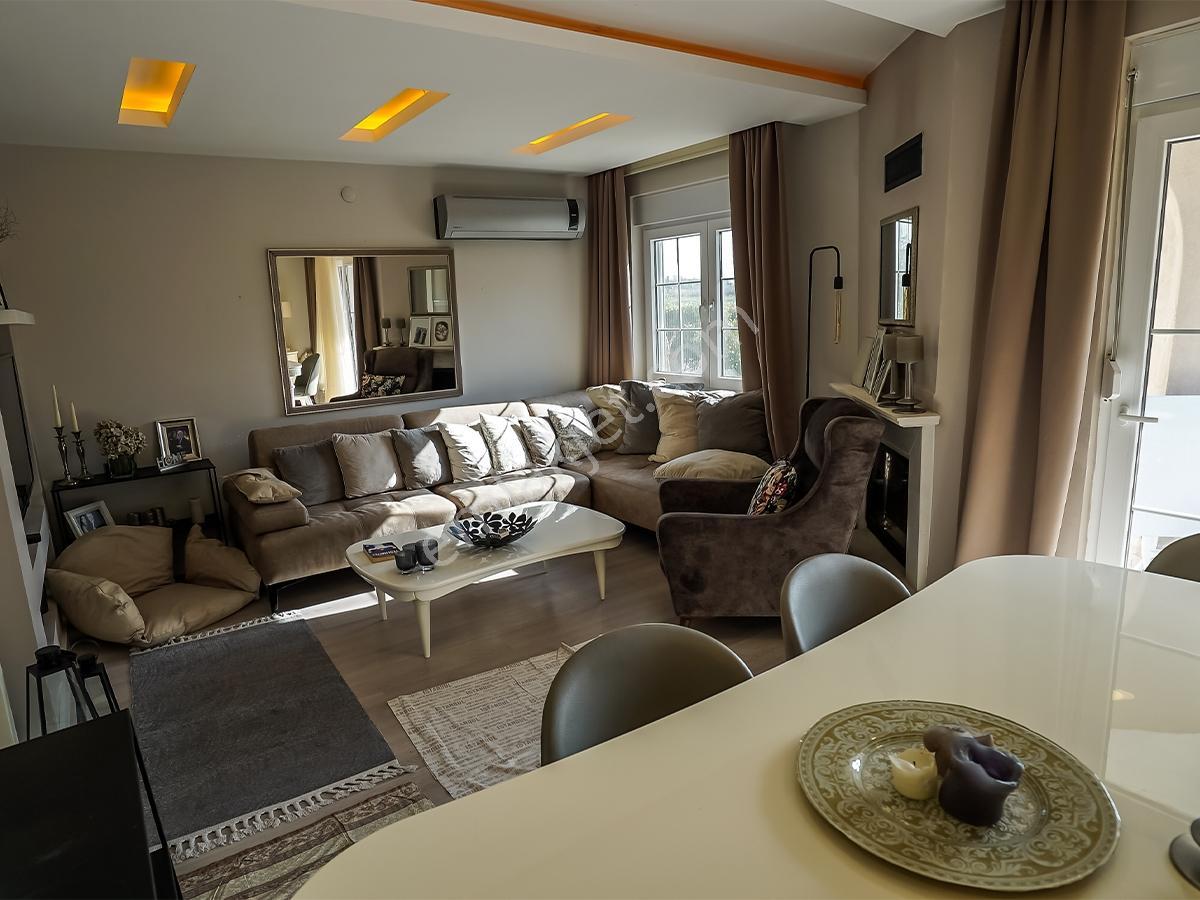 Çavuşköyde Satılık 4+1 Köşe Villa — fotoğraf 5