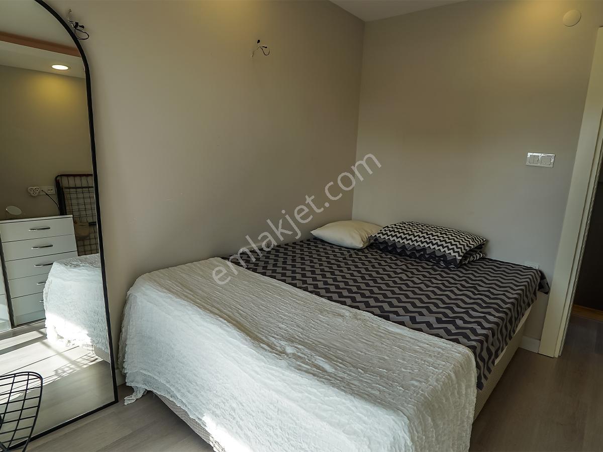 Çavuşköyde Satılık 4+1 Köşe Villa — fotoğraf 12