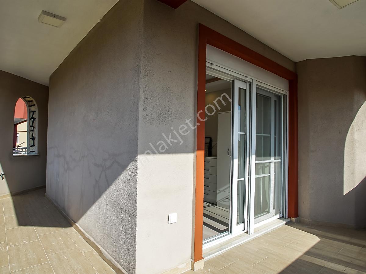 Çavuşköyde Satılık 4+1 Köşe Villa — fotoğraf 14