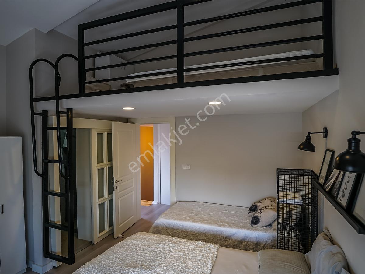 Çavuşköyde Satılık 4+1 Köşe Villa — fotoğraf 21
