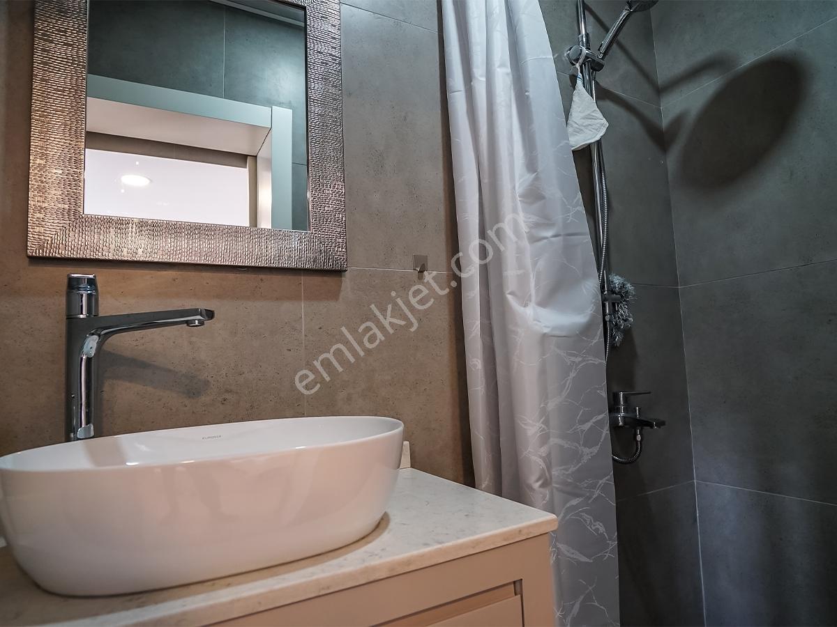 Çavuşköyde Satılık 4+1 Köşe Villa — fotoğraf 22