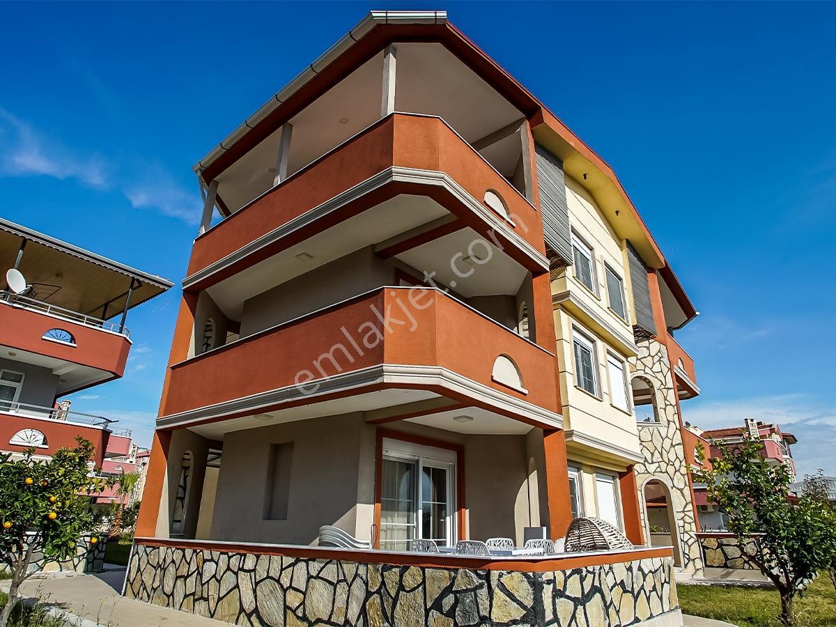 Çavuşköyde Satılık 4+1 Köşe Villa — fotoğraf 25