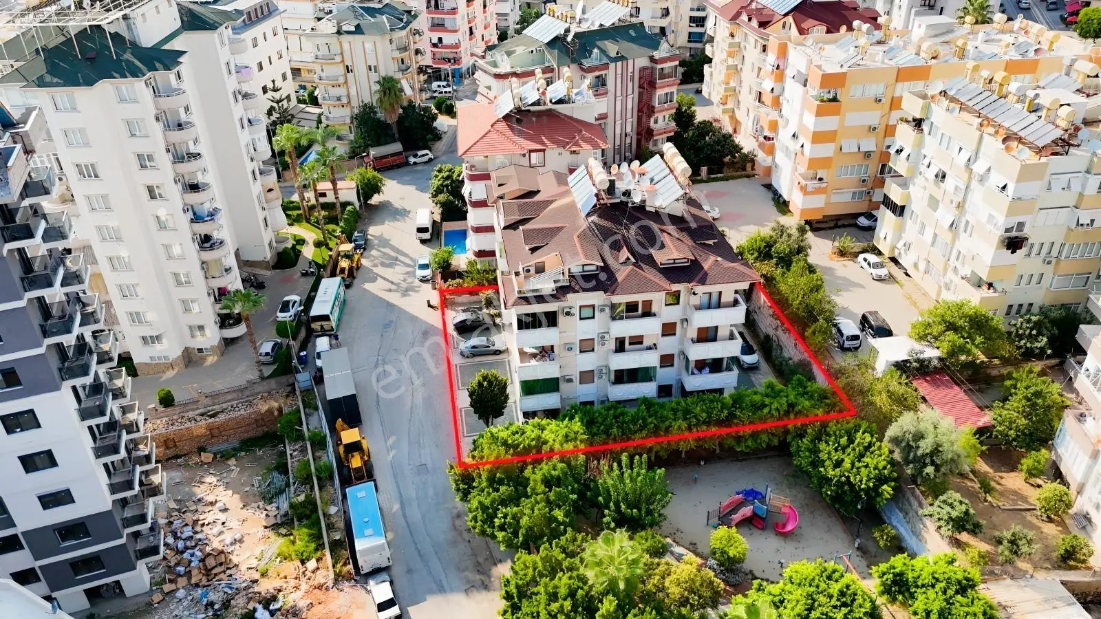 Alanya Merkez'de 300 M² 5+1 Ayrı Mutfaklı Dubleks Daire — fotoğraf 2