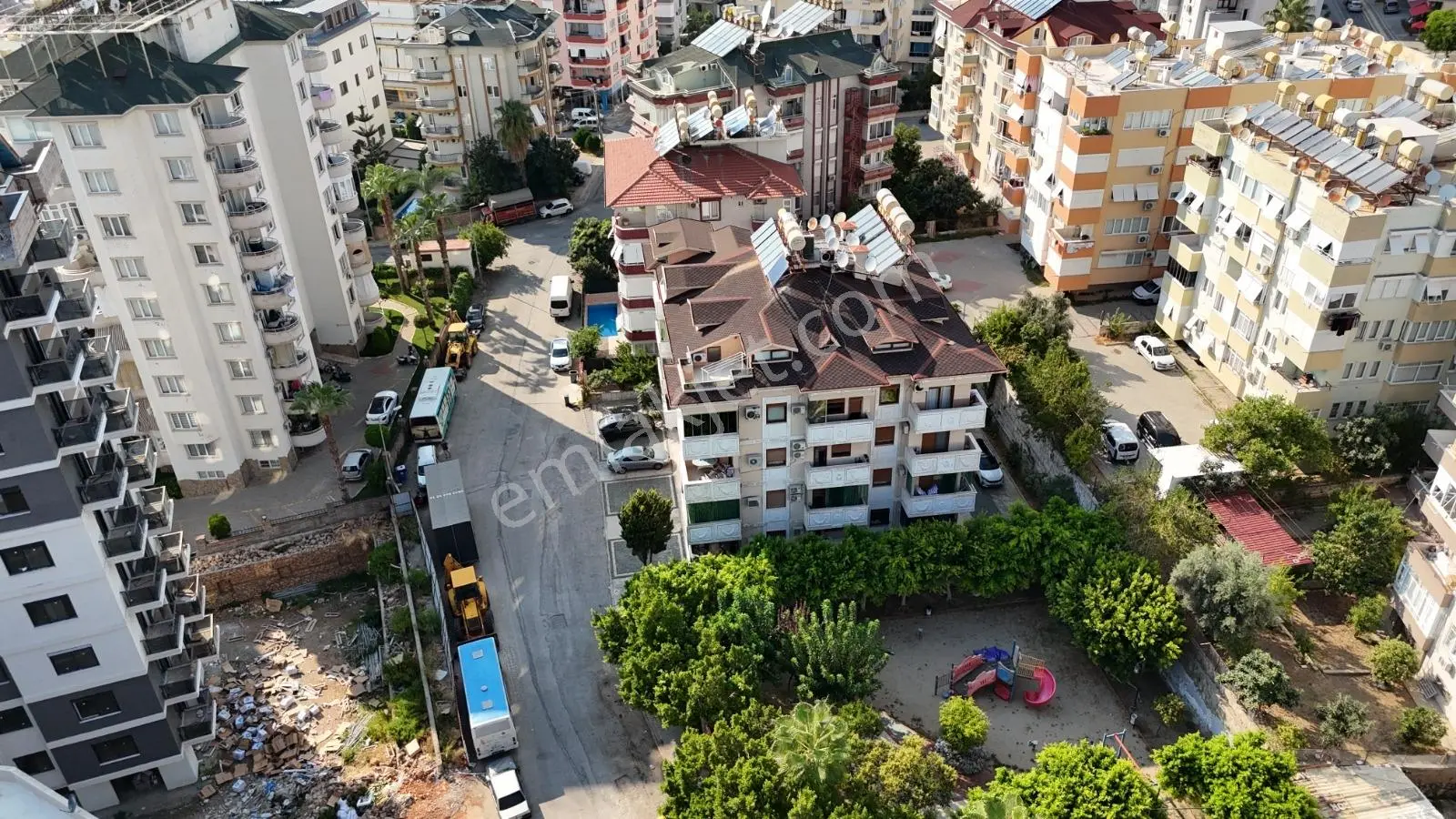 Alanya Merkez'de 300 M² 5+1 Ayrı Mutfaklı Dubleks Daire — fotoğraf 3