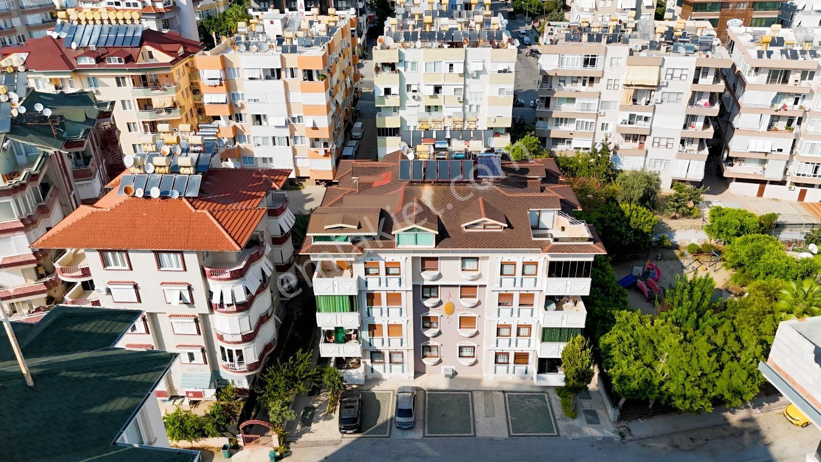 Alanya Merkez'de 300 M² 5+1 Ayrı Mutfaklı Dubleks Daire — fotoğraf 7
