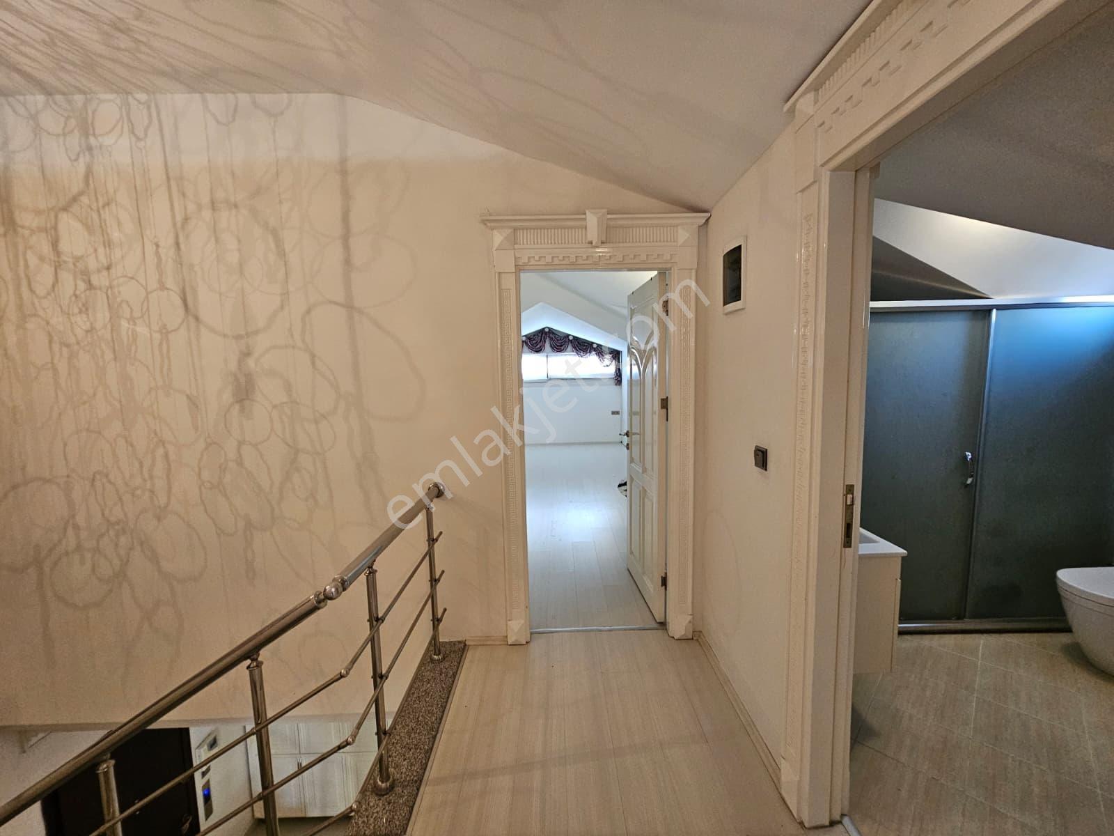 Alanya Merkez'de 300 M² 5+1 Ayrı Mutfaklı Dubleks Daire — fotoğraf 19