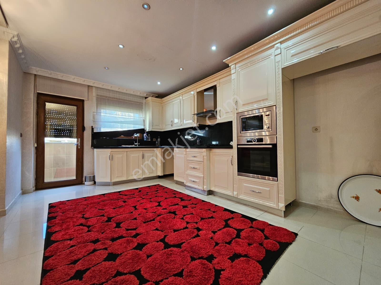 Alanya Merkez'de 300 M² 5+1 Ayrı Mutfaklı Dubleks Daire — fotoğraf 30