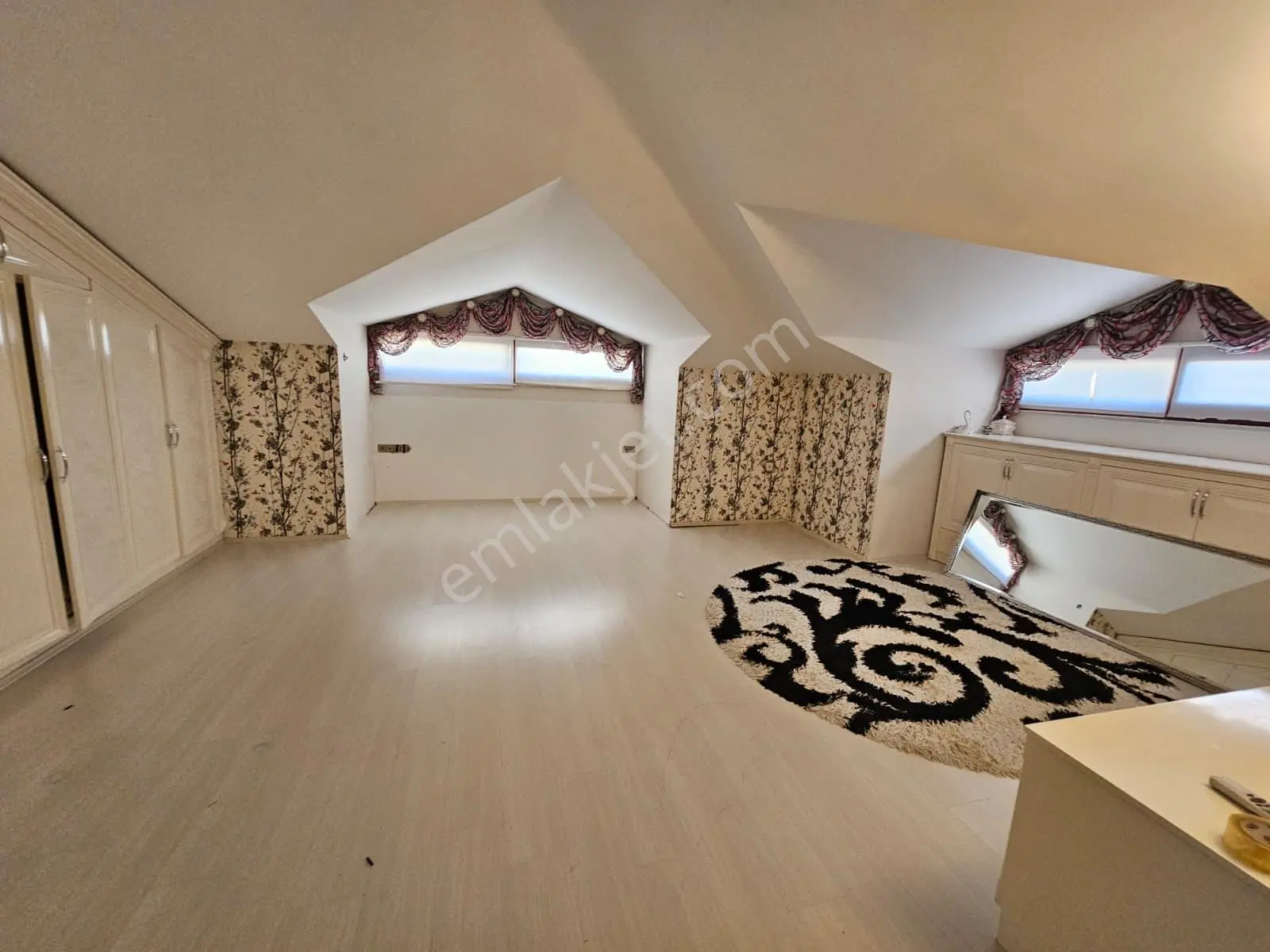 Alanya Merkez'de 300 M² 5+1 Ayrı Mutfaklı Dubleks Daire — fotoğraf 37