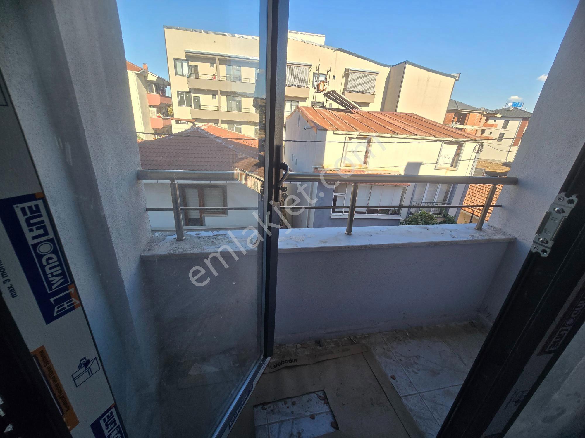 Biga Yeniceköy’de Sıfır 2+1 Satılık Daire | Balkonlu | Kapalı Mutfaklı -krediye Ve Takasa Uygun — fotoğraf 14
