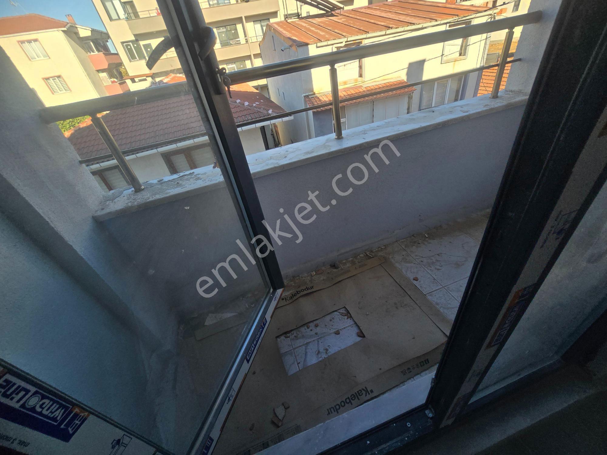 Biga Yeniceköy’de Sıfır 2+1 Satılık Daire | Balkonlu | Kapalı Mutfaklı -krediye Ve Takasa Uygun — fotoğraf 15