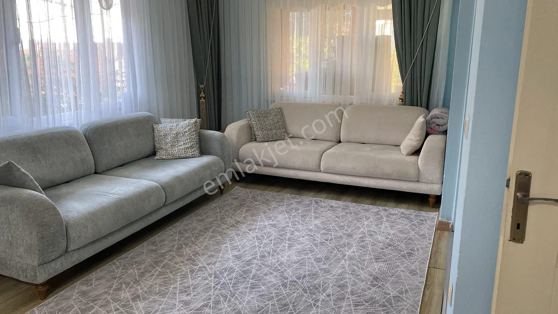 Fatih Mahallesi'nde 2+1 Doğalgazlı Bahçe Katı Satılık Daire — fotoğraf 2