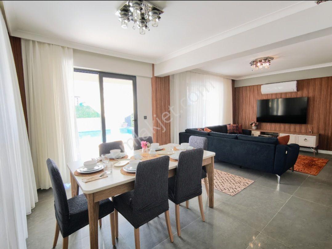 Seydikemer Gerişburnunda Satılık 4+1 Müstakil Havuzlu Geniş Vıll — fotoğraf 15