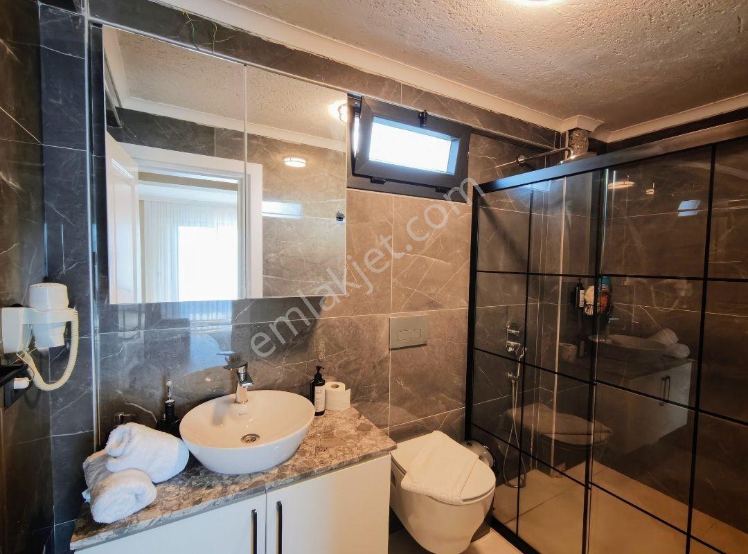 Seydikemer Gerişburnunda Satılık 4+1 Müstakil Havuzlu Geniş Vıll — fotoğraf 19