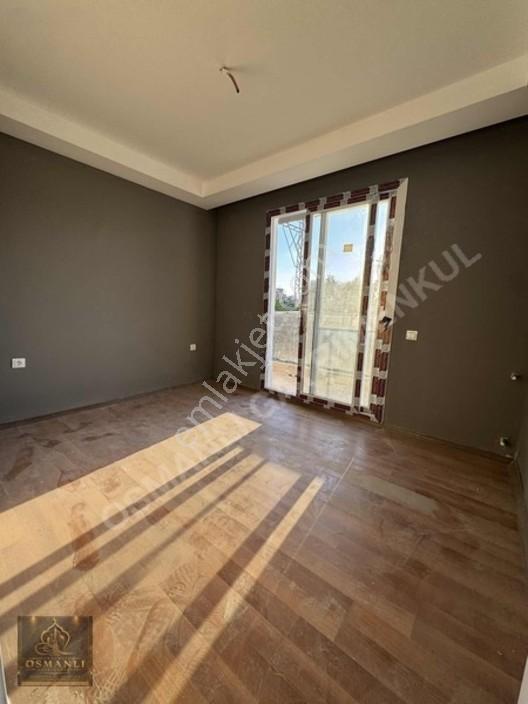 Limonluda Denize 180 Metre Kapalı Otoparklı 1+1 Daire — fotoğraf 18