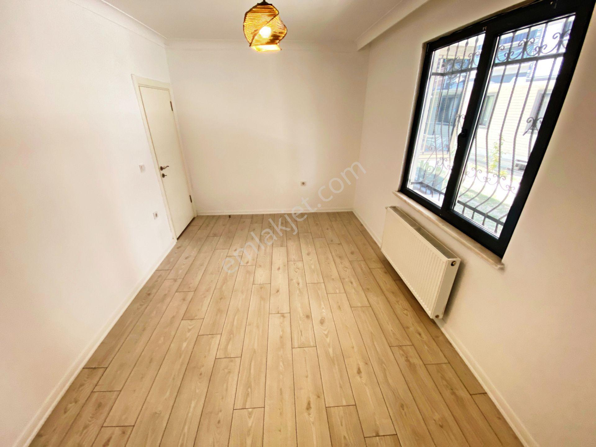 Aktif'ten Yetişen Alır Akçay'da Şık Tasarımlı Cam Balkonlu 1+1 Daire — fotoğraf 9