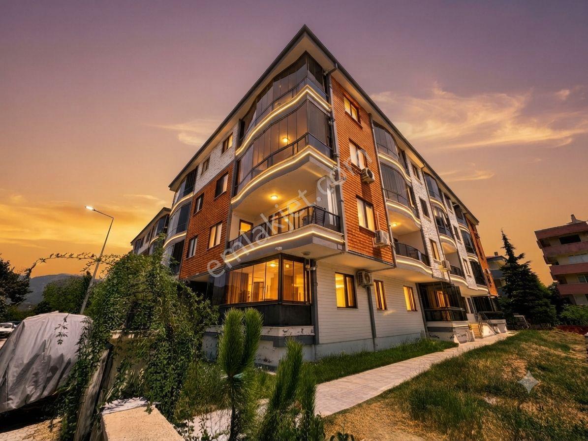 Aktif'ten Yetişen Alır Akçay'da Şık Tasarımlı Cam Balkonlu 1+1 Daire — fotoğraf 10