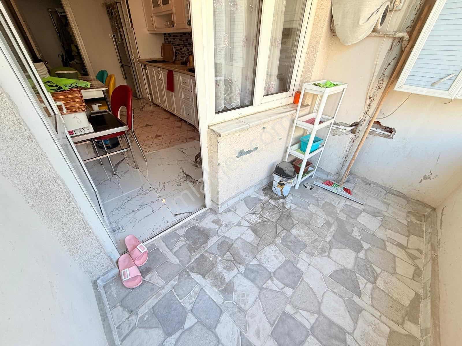 Mercan Emlak'tan 100 M2 Balkonlu Ara Kat Daire — fotoğraf 12