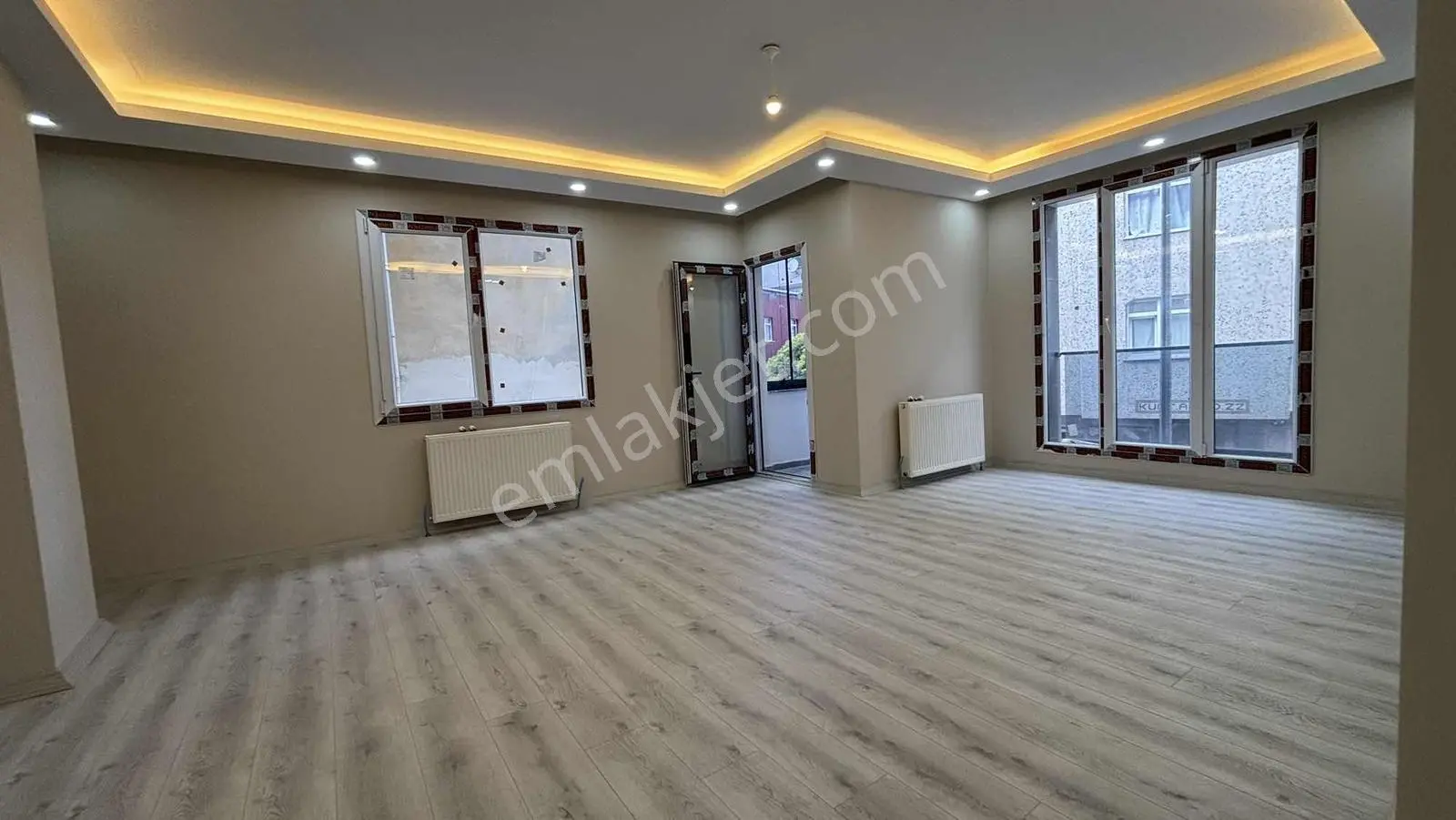 K.uygun,sıfır,oturuma Hazır,100 M2 Net,1.katta Muhteşem Daire — fotoğraf 3
