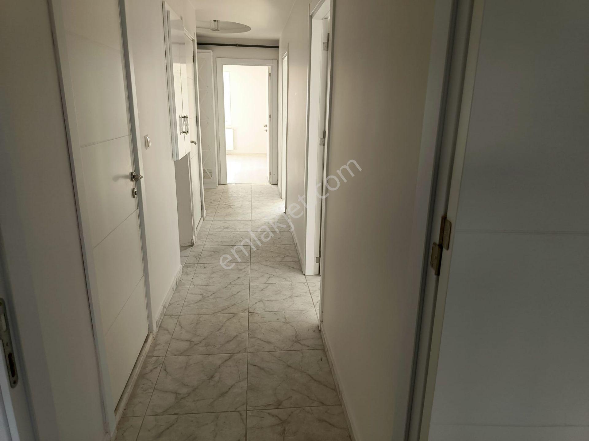 Stadyuma Yürüme Mesafesinde Ana Caddeye Sadece 100 Metre Mesafesinde 3+1 Daire — fotoğraf 18