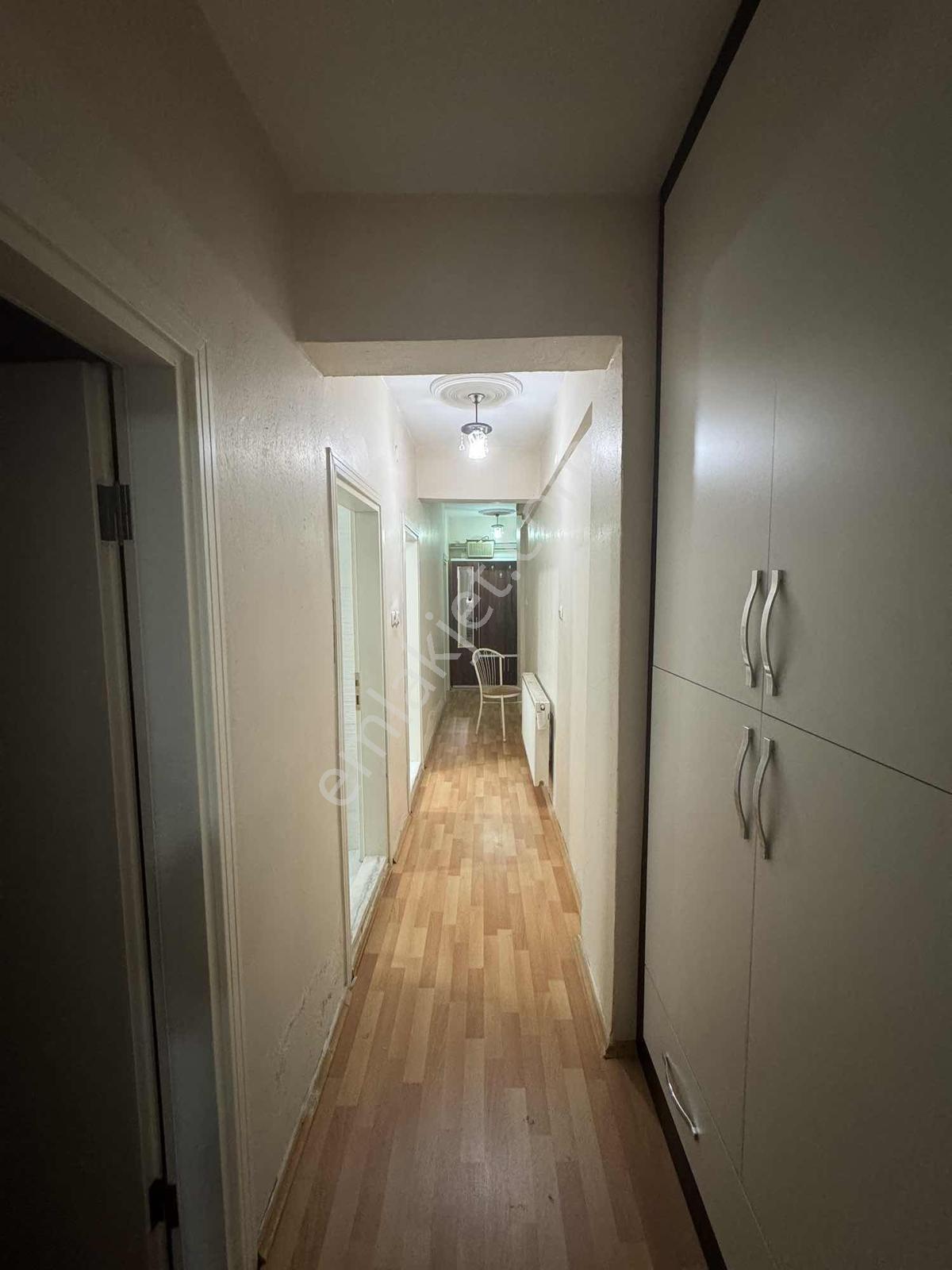 Cedit Mahallesinde Satılık Geniş 2+1 Daire — fotoğraf 8