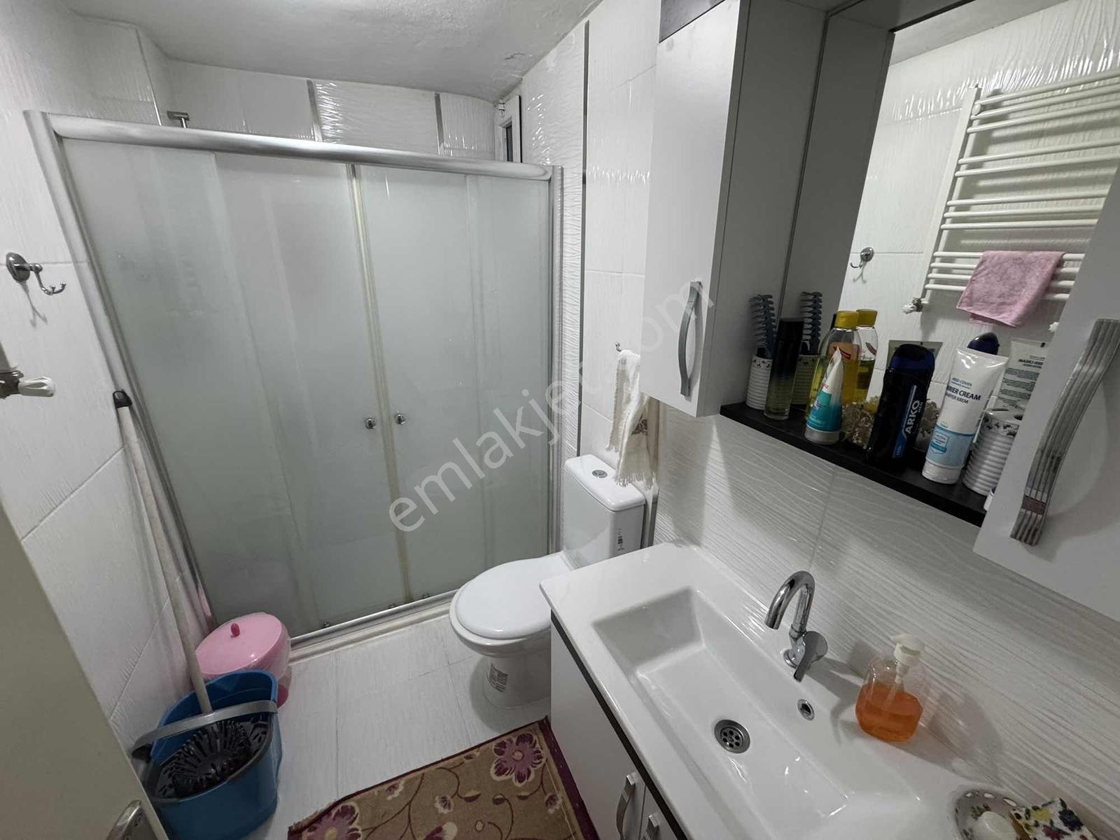 Cedit Mahallesinde Satılık Geniş 2+1 Daire — fotoğraf 13