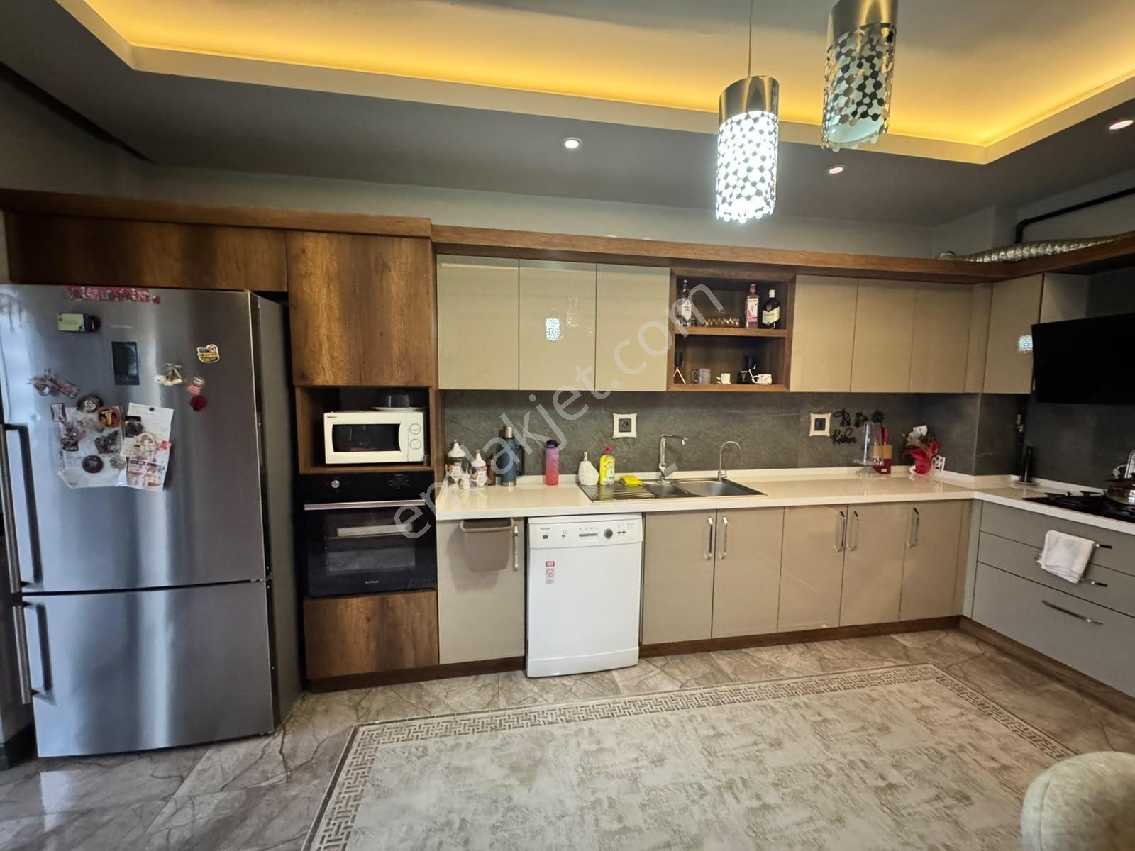 Era Cıty Gayrimenkul /green Lıfe 1'de 3,5+1 Lüks Daire — fotoğraf 10