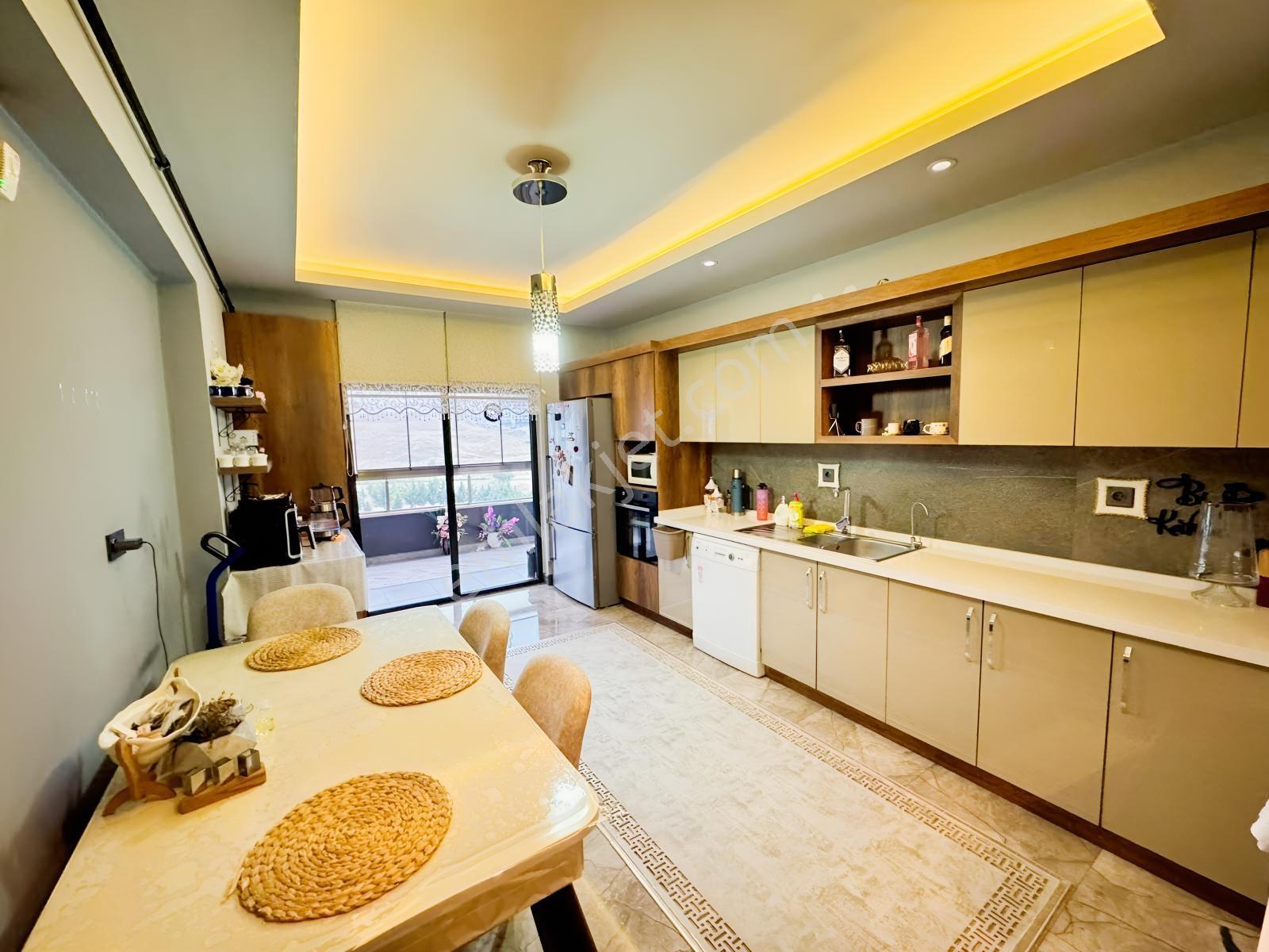 Era Cıty Gayrimenkul /green Lıfe 1'de 3,5+1 Lüks Daire — fotoğraf 23