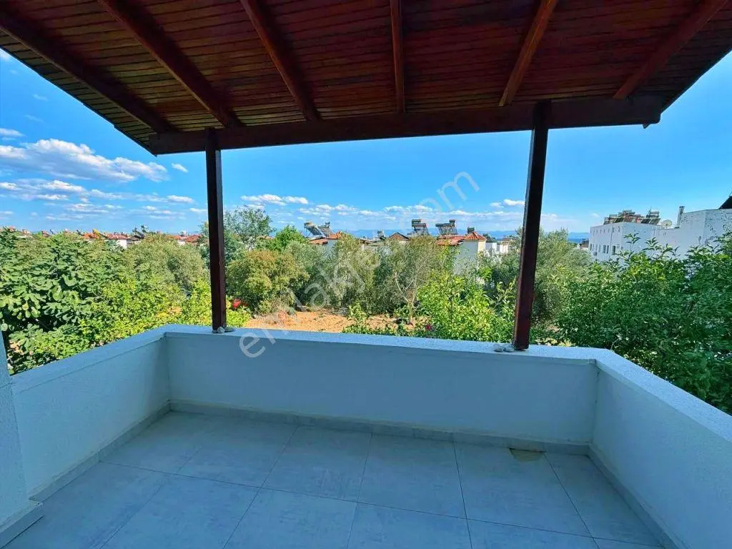 Uytundan Gürede Denize 250 Metre Çift Bahçeli 2+1 Kelepir Villa! — fotoğraf 13