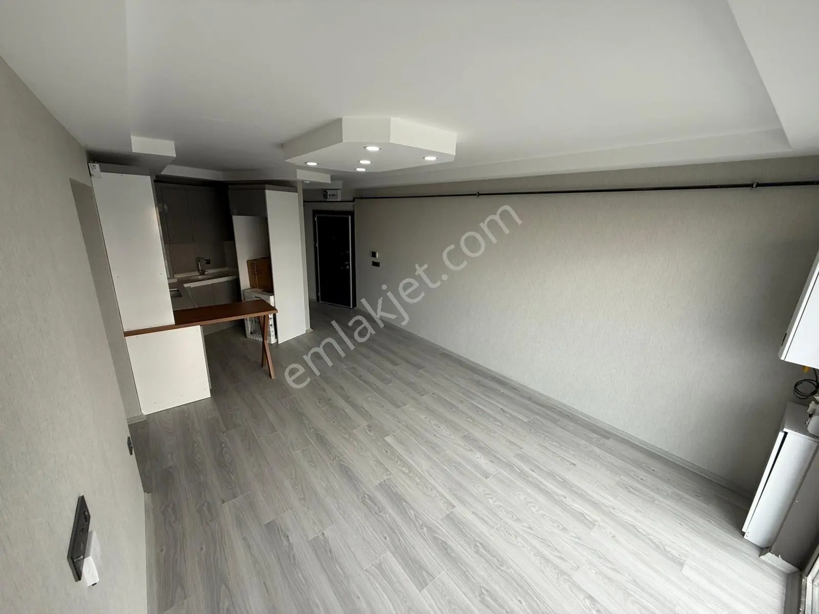 Esenboğa Mah.güvenlikli Sitede Satılık 2+1 Yerden Isıtmalı Daire — fotoğraf 2