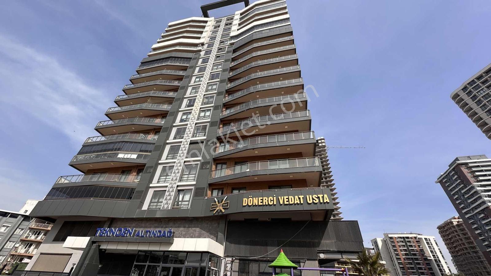 Bornova Altındağ Teknoen Evleri Satılık Büyük Tip 3+1 Daire