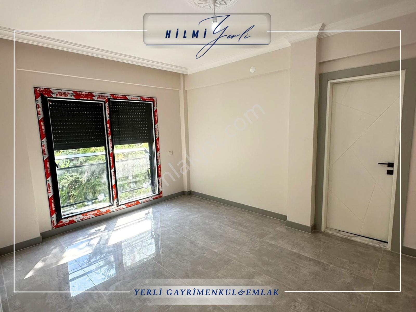 Yerli Gayrimenkul'den Merkezi Konumda 140 M² 3 + 1 Daire — fotoğraf 3