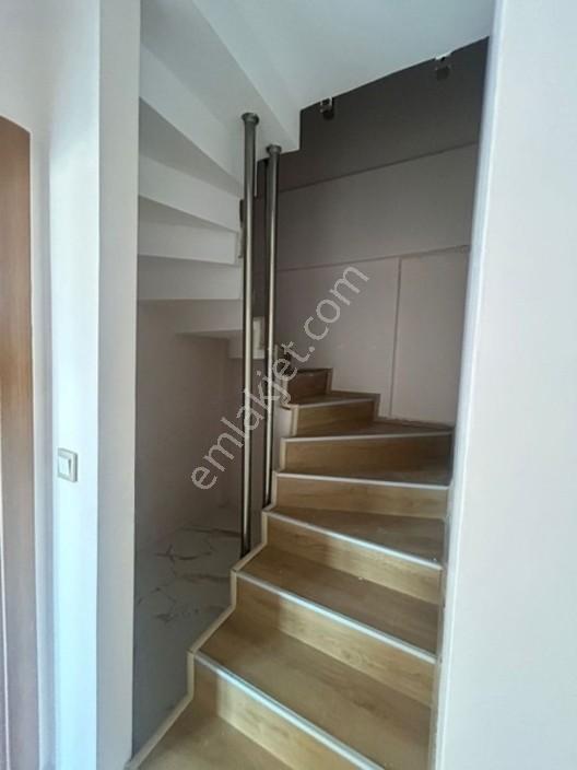 Mudanya Burgaz Mah Full Deniz Manzaralı Satılık 4+1 Dublex Daire — fotoğraf 9