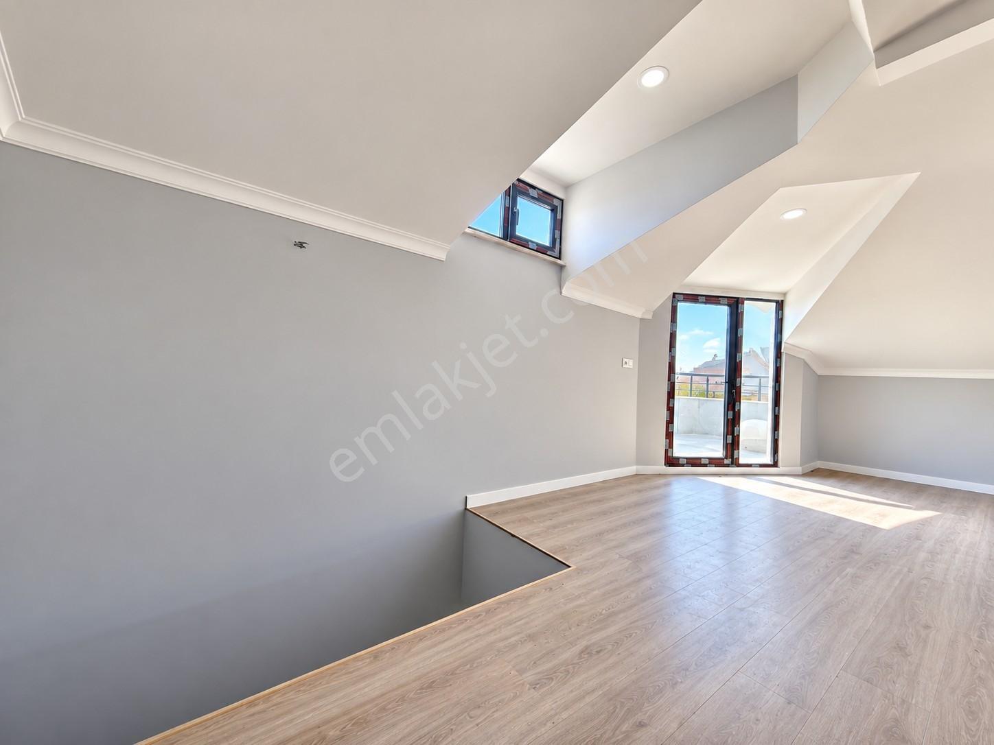 Bahçelievler Çamlık Cadde Köşe Satılık 3+1 Dublex — fotoğraf 18