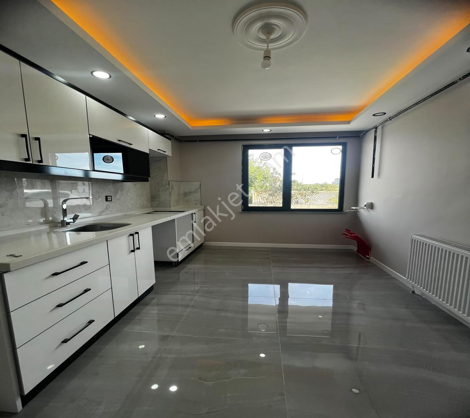 Yuvakuran'dan Tepe Bölgesinde Lüks 2+1 Fırst Daire — fotoğraf 24
