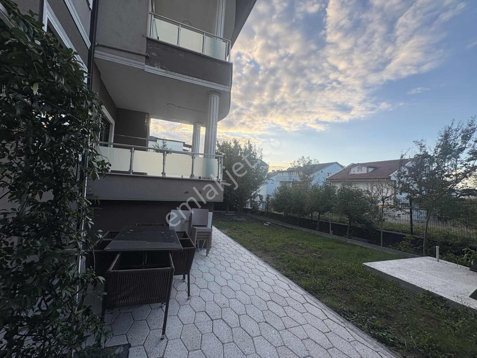Başiskele Merkezde Süper Konumda Müstakil Villa — fotoğraf 4