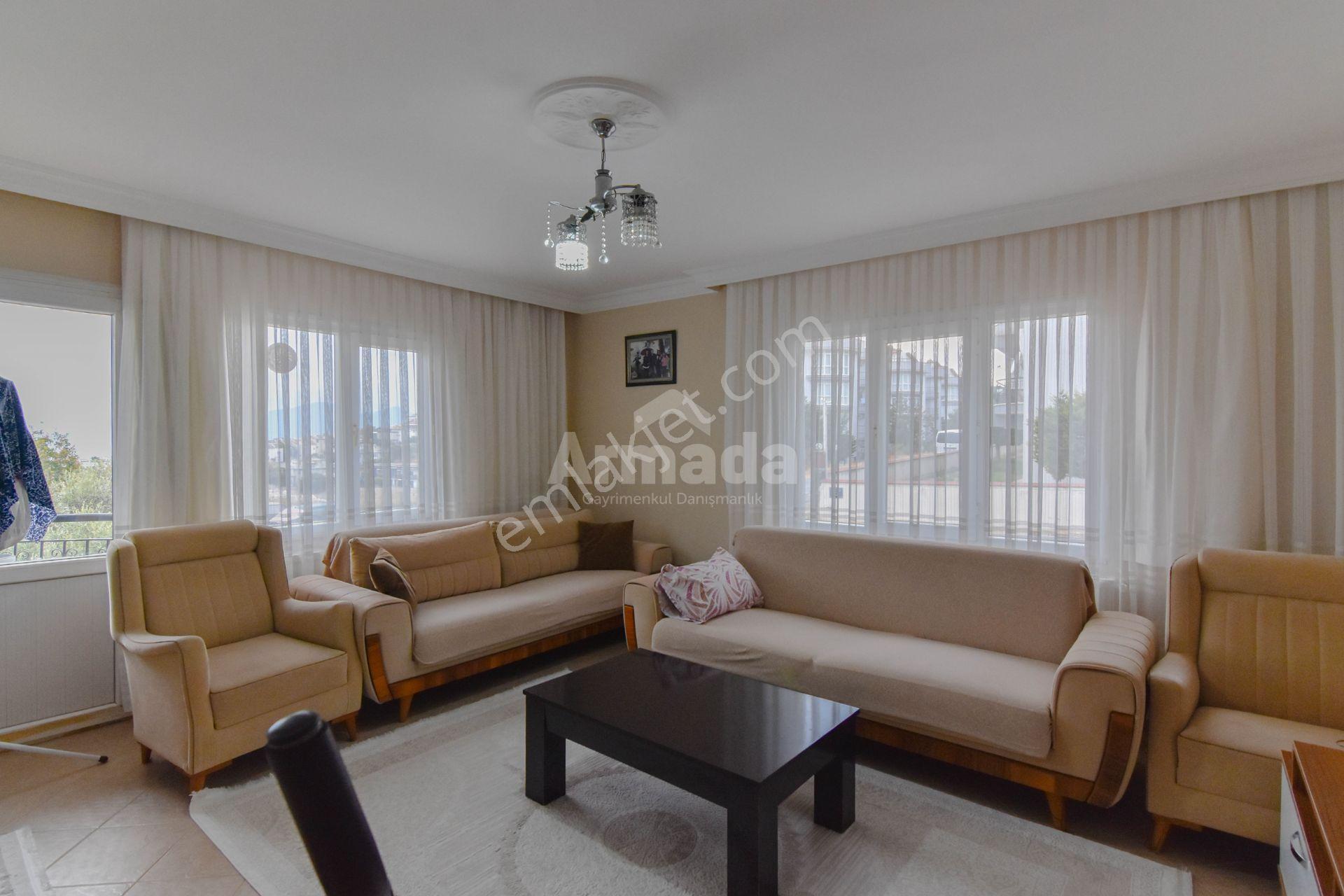 Kuşadası Kadınlar Denizi'nde Satılık 3+1 Daire — fotoğraf 3