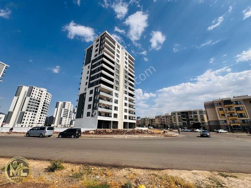 Stadyum -yeni Cezaevi Karşısında Taşınmaya Hazır Satılık 3+1 — fotoğraf 4