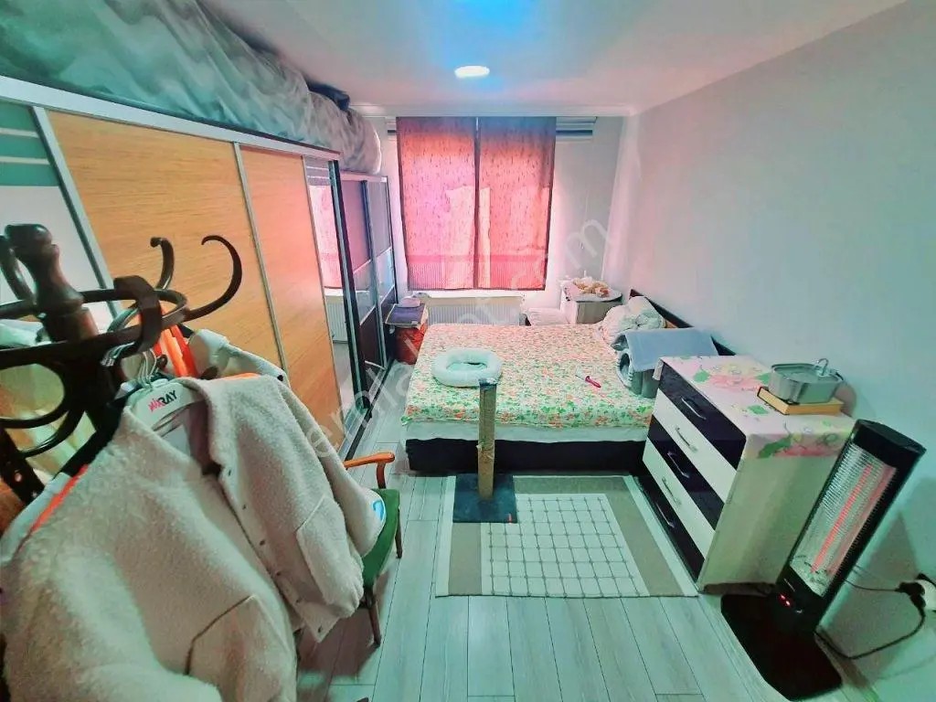 Uytundan Akçay'da Doğalgazlı Kapalı Otoparklı Arakat 2+1 Daire — fotoğraf 34