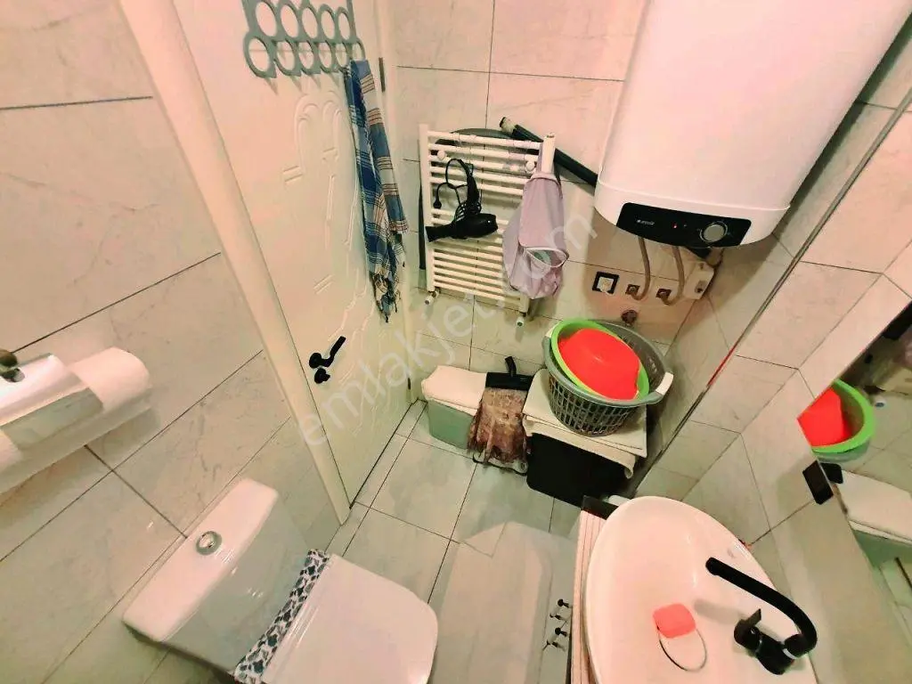 Uytundan Akçay'da Doğalgazlı Kapalı Otoparklı Arakat 2+1 Daire — fotoğraf 35