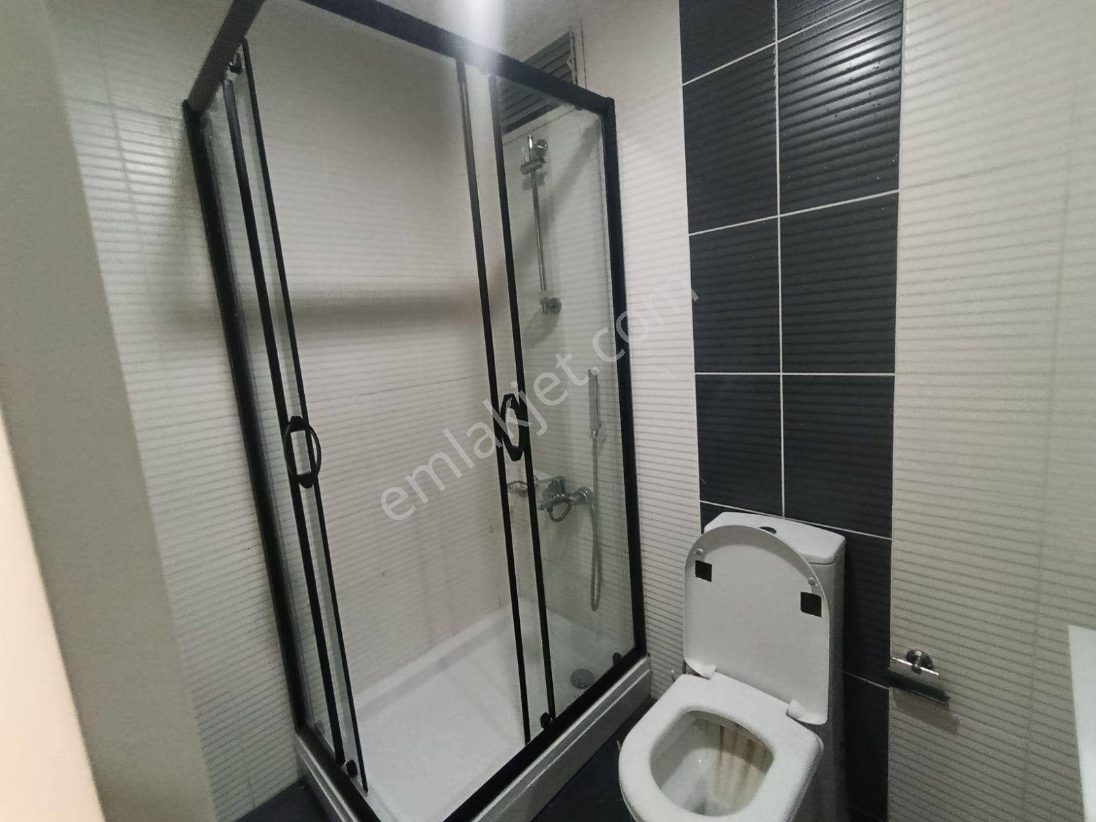 İnnovia 2 Çift Havuz Cephe Temiz Boyalı Tadilatlı Satılık Daire — fotoğraf 17