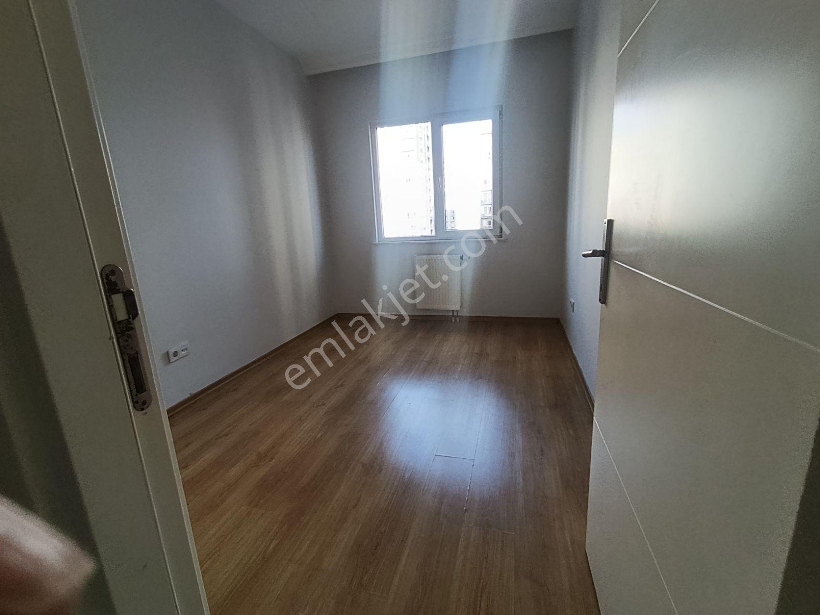 İnnovia 2 Çift Havuz Cephe Temiz Boyalı Tadilatlı Satılık Daire — fotoğraf 19