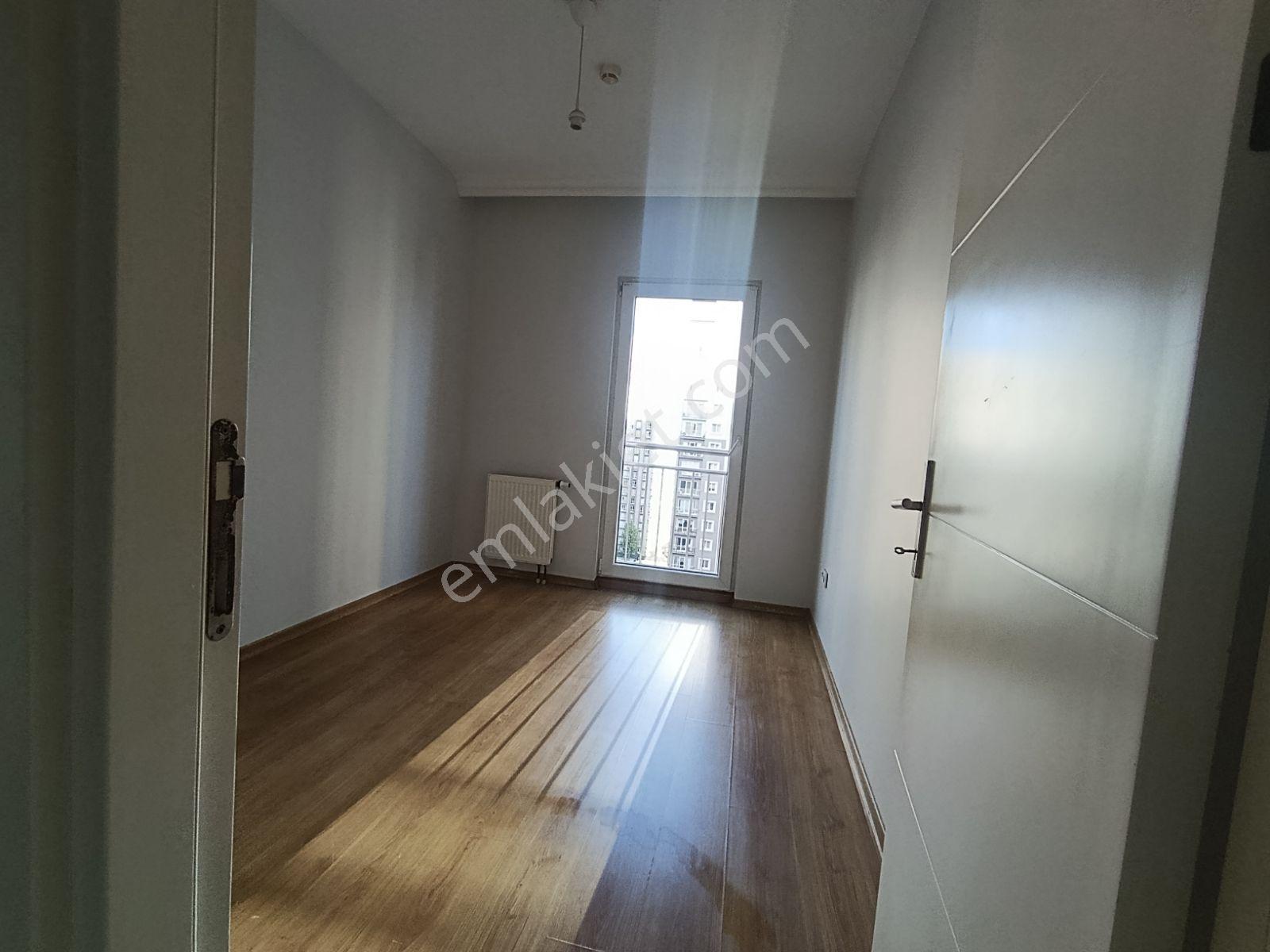 İnnovia 2 Çift Havuz Cephe Temiz Boyalı Tadilatlı Satılık Daire — fotoğraf 21