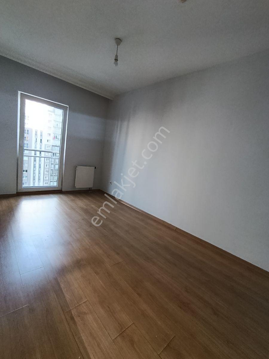 İnnovia 2 Çift Havuz Cephe Temiz Boyalı Tadilatlı Satılık Daire — fotoğraf 22